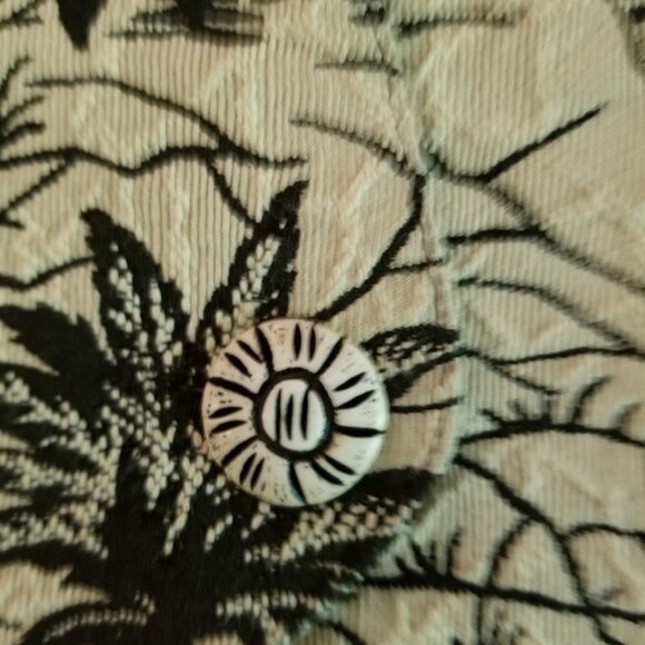 Sharon Young Vintage Safari Vest, Sz M Zebra Elephant Black Ivory Tan Top - Picture 4 of 6